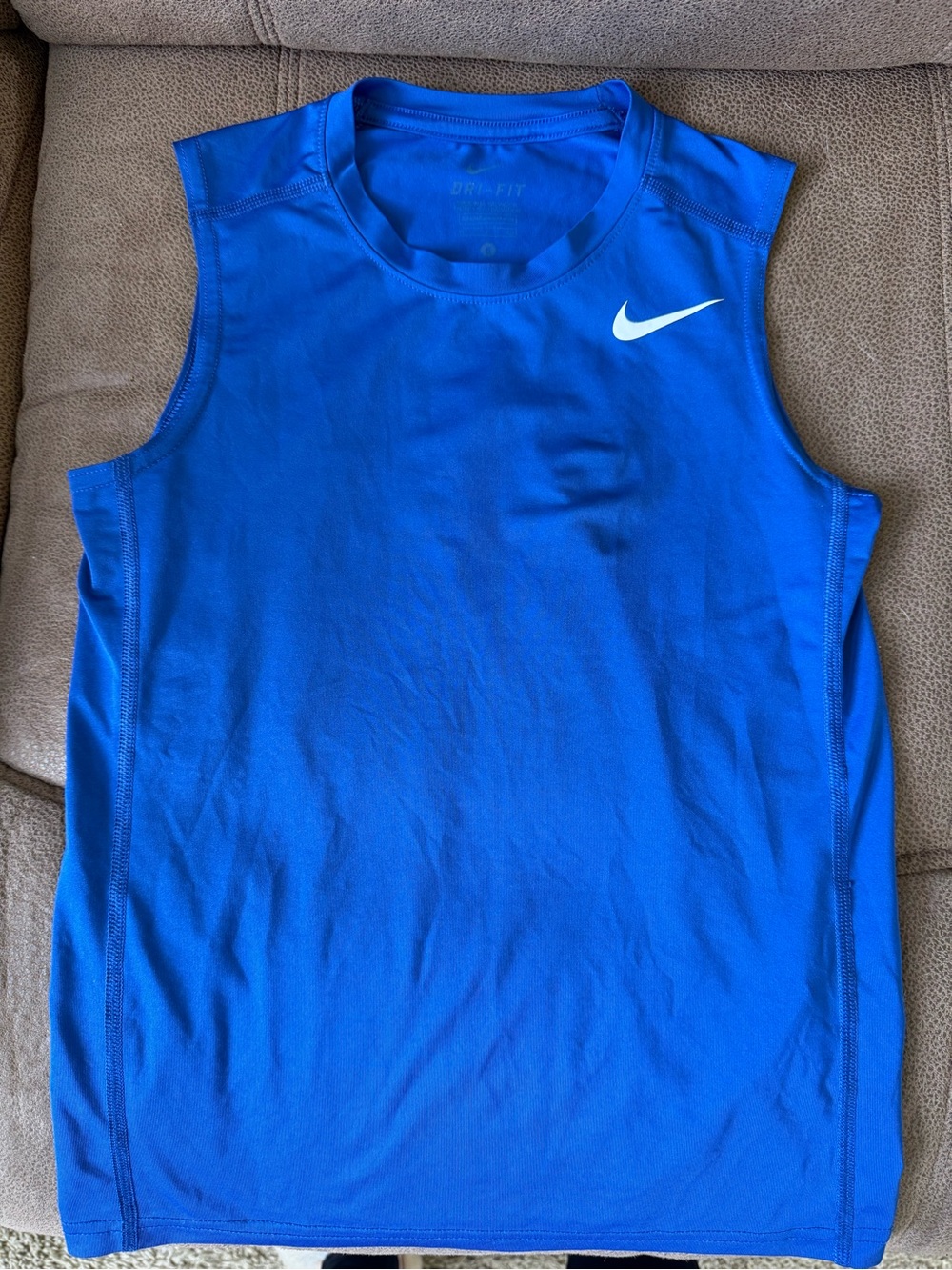 🎀3/$25🎀 Nike Blue Sleeveless Dri-FIT Tank Top with White Swoosh, small
